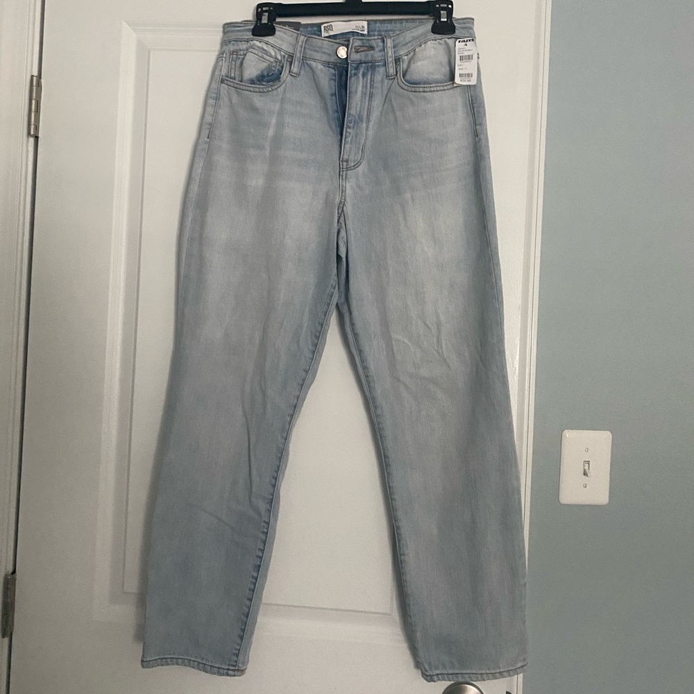 RSQ Tilly’s vintage mom jeans size 11